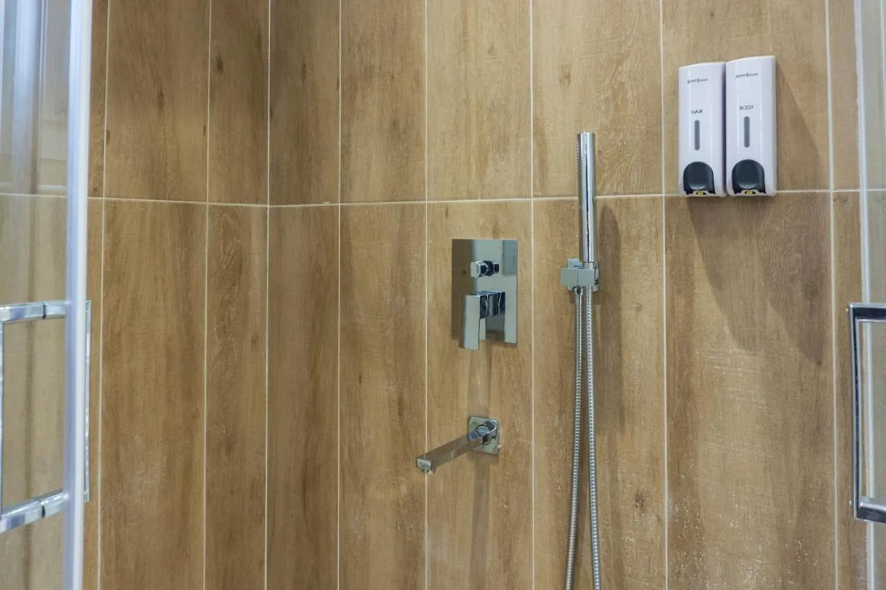 New Modern Style Home Next To The Train Station Thessaloniki Appartement