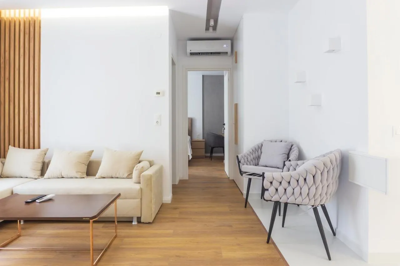 Apartment New Modern Style Home Next To The Train Station Thessaloniki