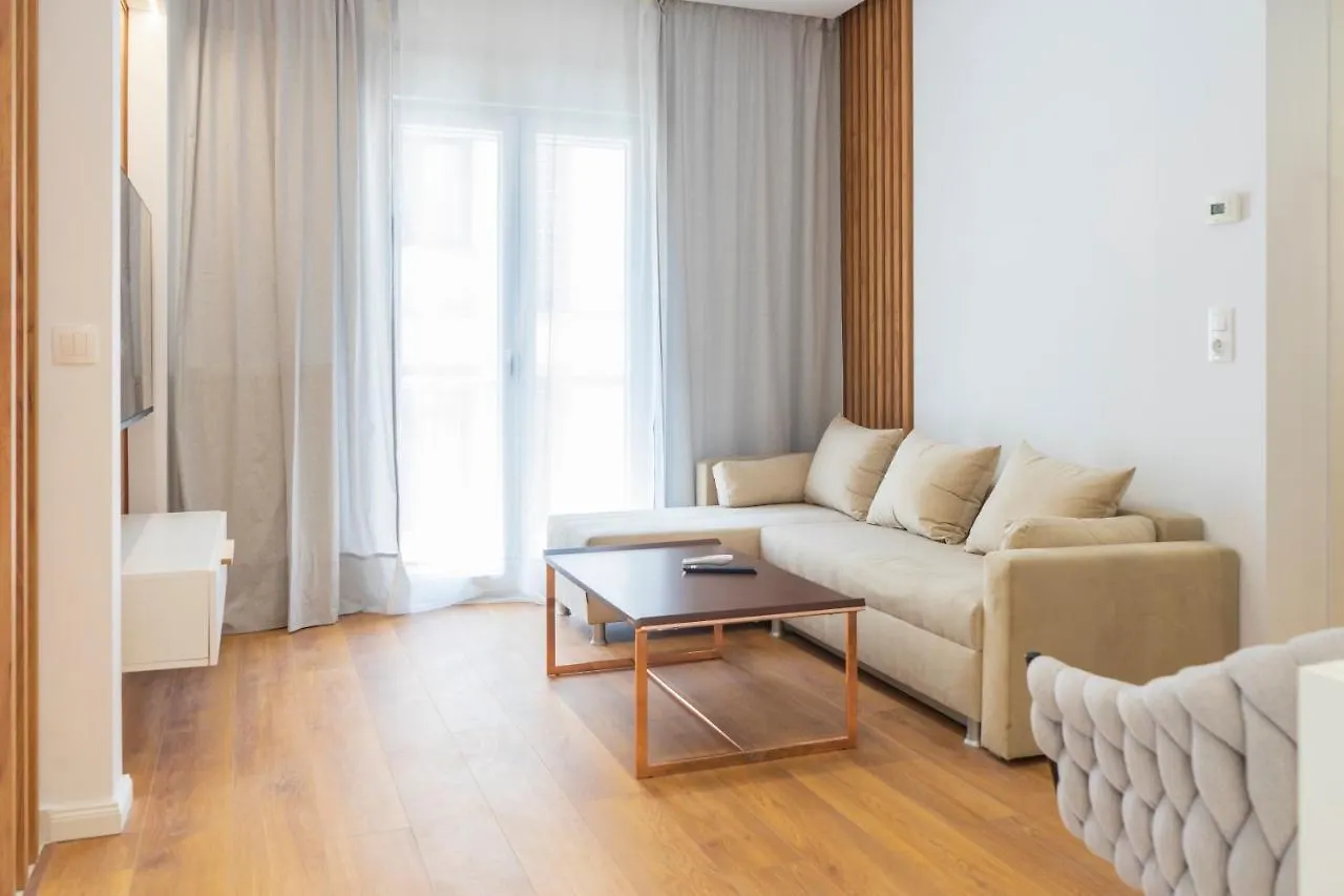 Apartment New Modern Style Home Next To The Train Station Thessaloniki
